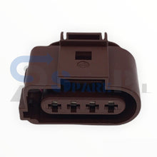 Load image into Gallery viewer, SPAREPAL CONNECTOR 4 PIN 4針插頭SPL-CT400224M