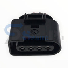 Load image into Gallery viewer, SPAREPAL CONNECTOR 4 PIN 4針插頭SPL-CT400221M