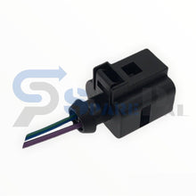 Load image into Gallery viewer, SPAREPAL CONNECTOR 2 PIN 2針插頭SPL-CT200027M