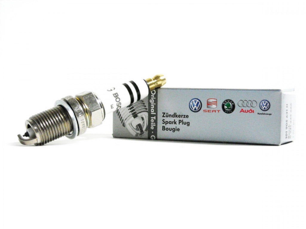 AUDI / VW  SPARK PLUG  06E-905-611